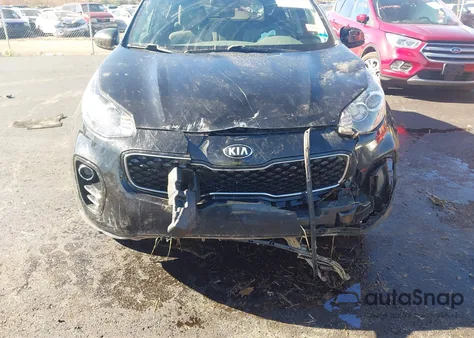 2019 Kia Sportage Lx z USA, uszkodzony, nr VIN KNDPMCAC8K7614253